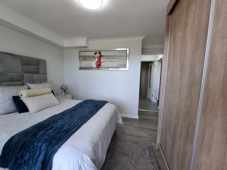 2 Bedroom Property for Sale in Table View Western Cape